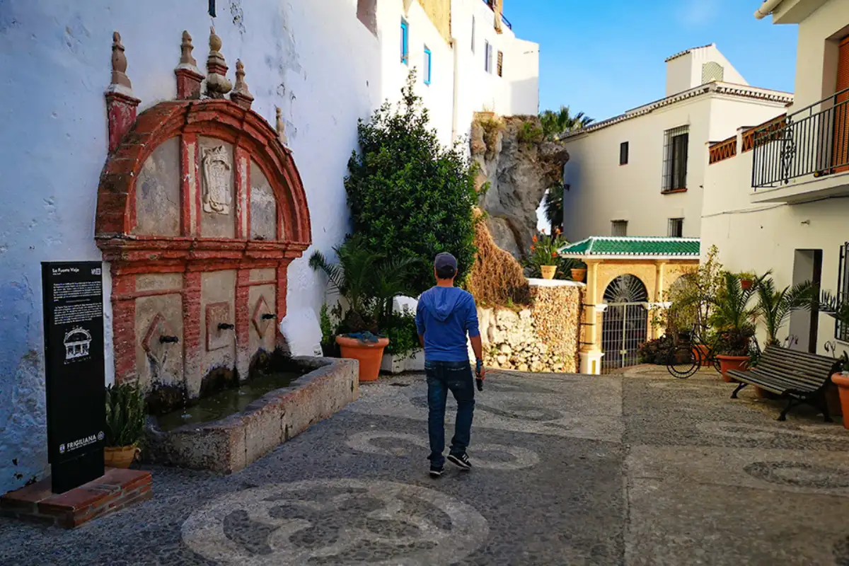 Frigiliana spainonfoot 4