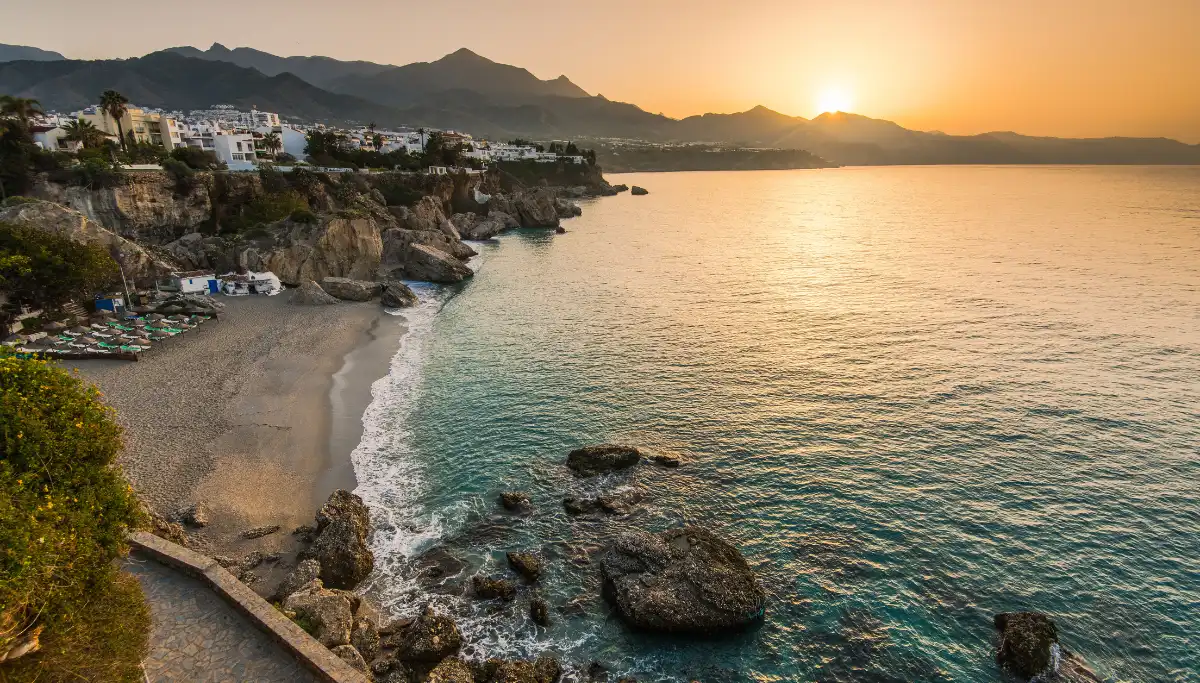 Nerja Balcón de Europa and coastline