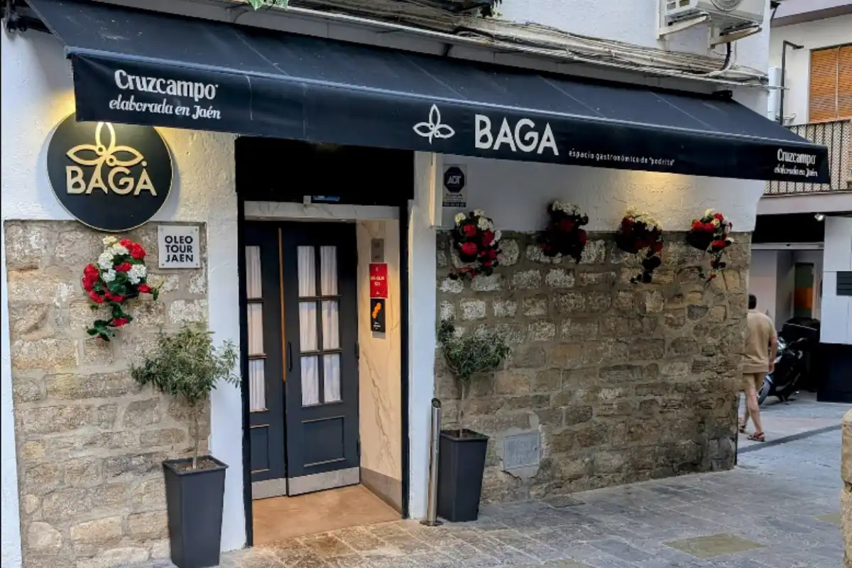 Baga restaurant interior in Jaen