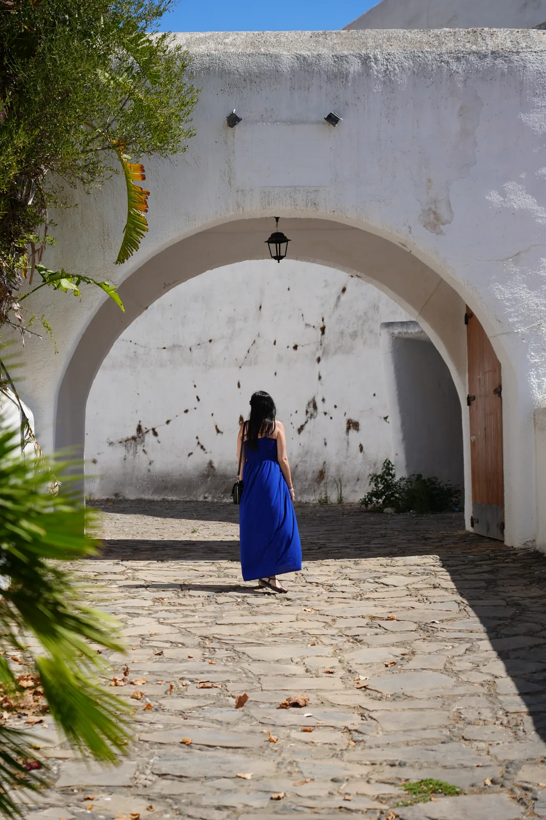Archway courtyard entrance to the Estepona bullring