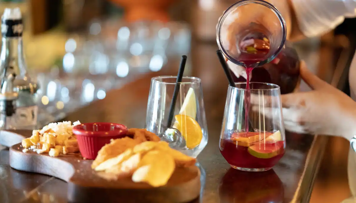 Tapas crawl in Granada