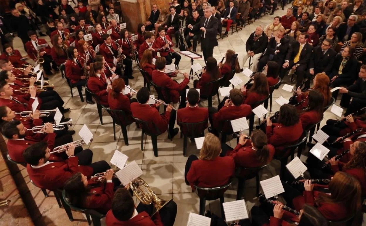 Málaga's municipal band performing an open-air concert