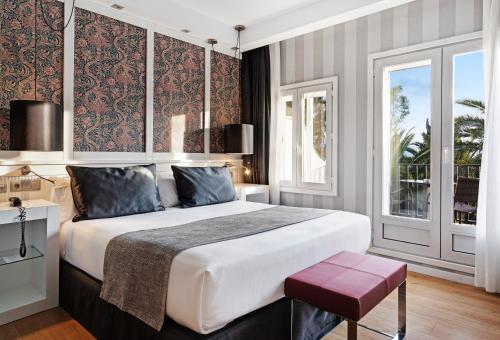Hotel Catalonia Ronda in a former 17th-century palace
