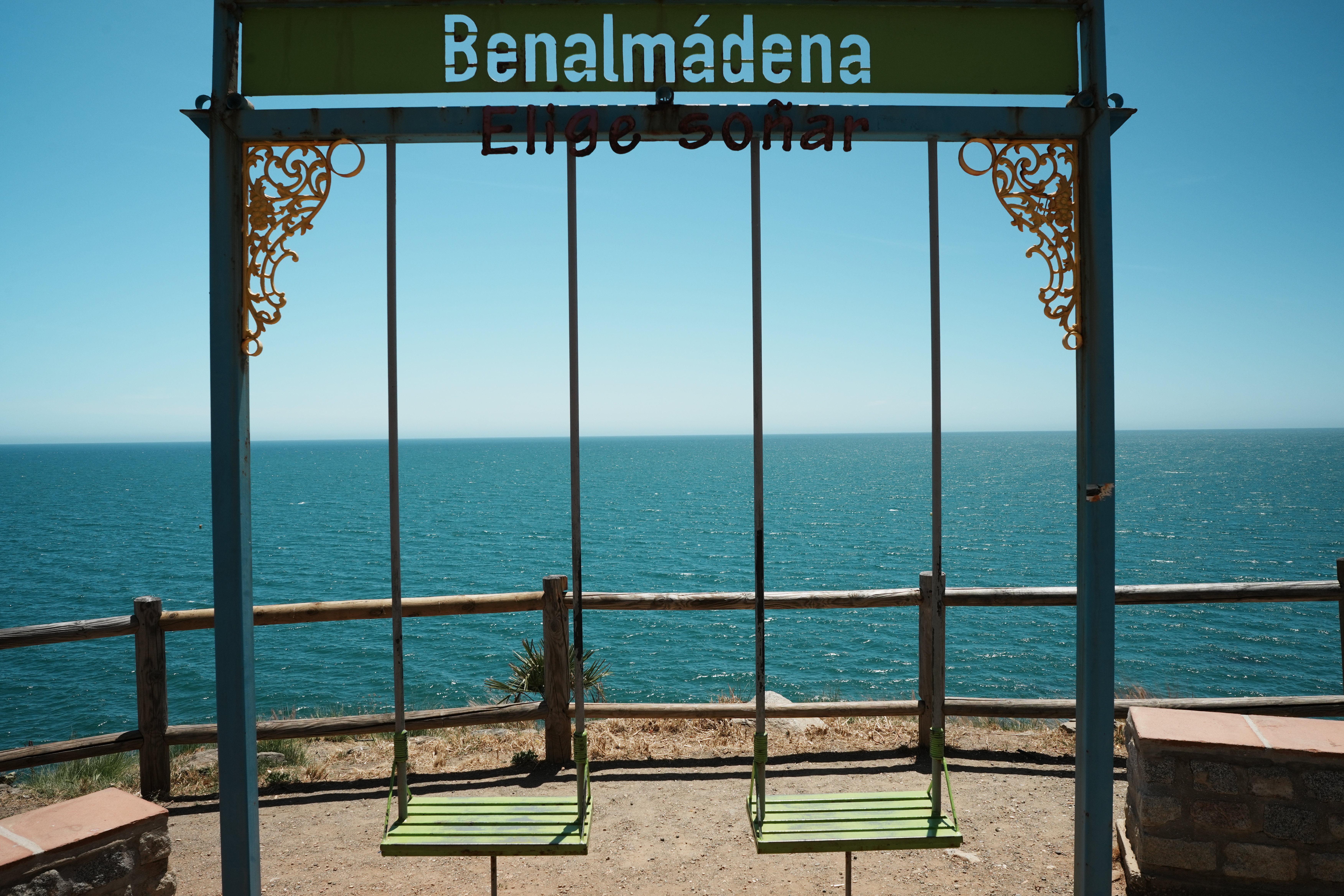 The "Elige sonar" swing viewpoint overlooking the sea in Benalmadena