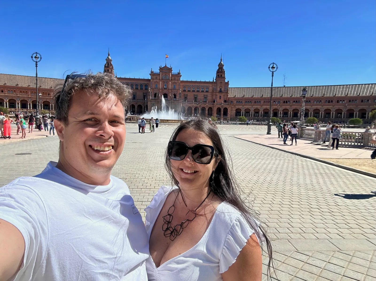 Heidi and Jethro taking a selfie in Plaza de España in Seville