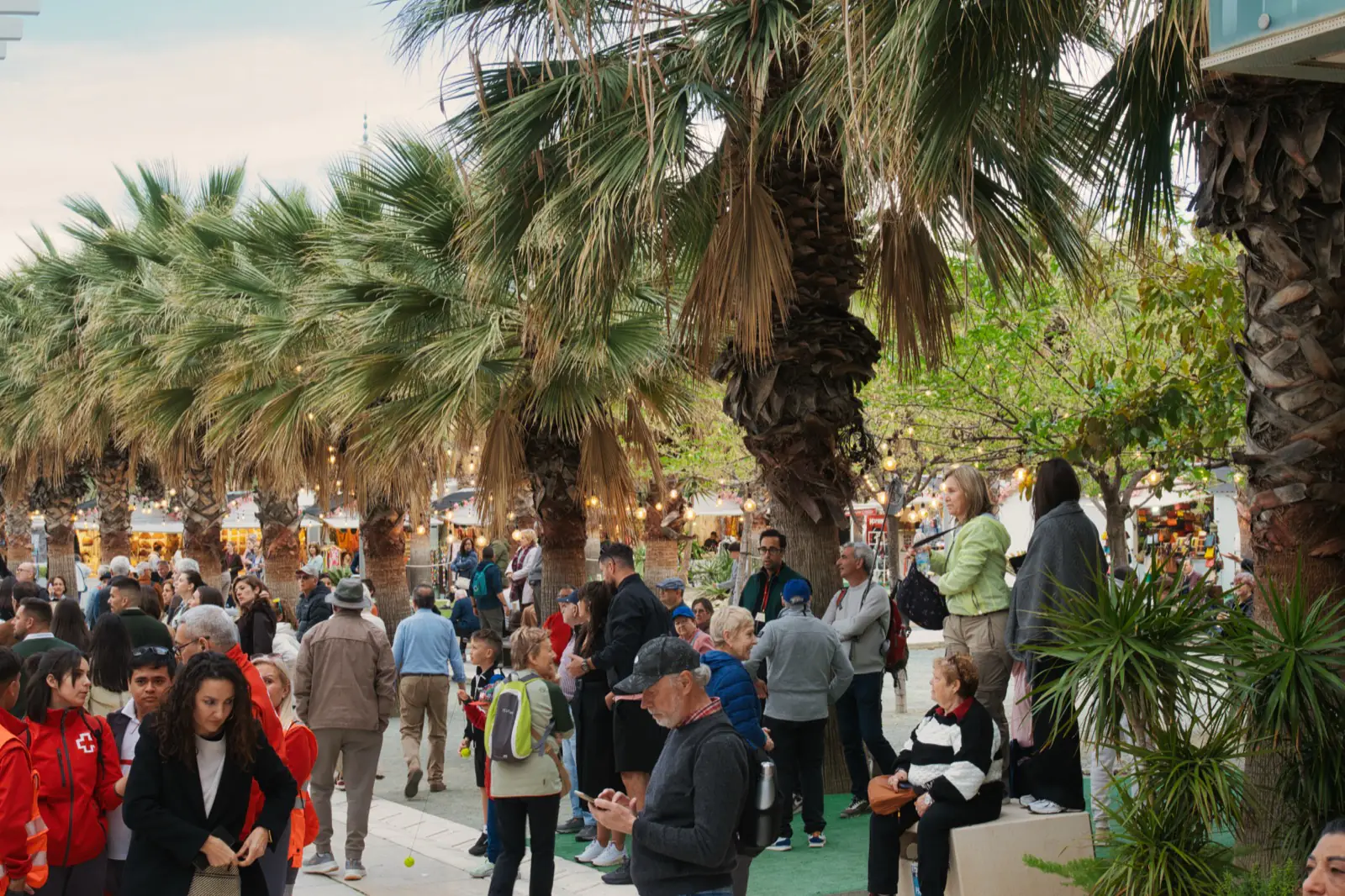 Busy market stalls in Málaga