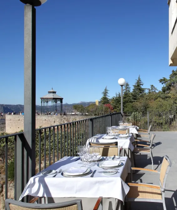 Parador de Ronda dining with gorge views