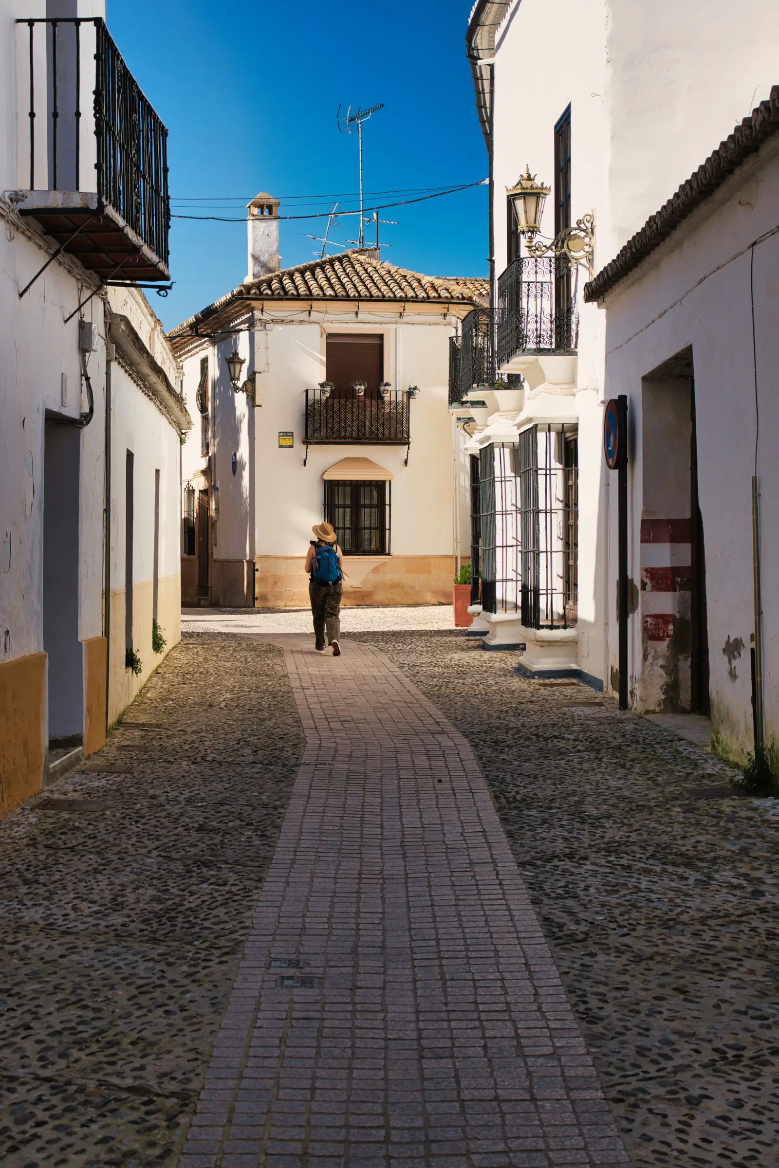 Walking through Ronda old town