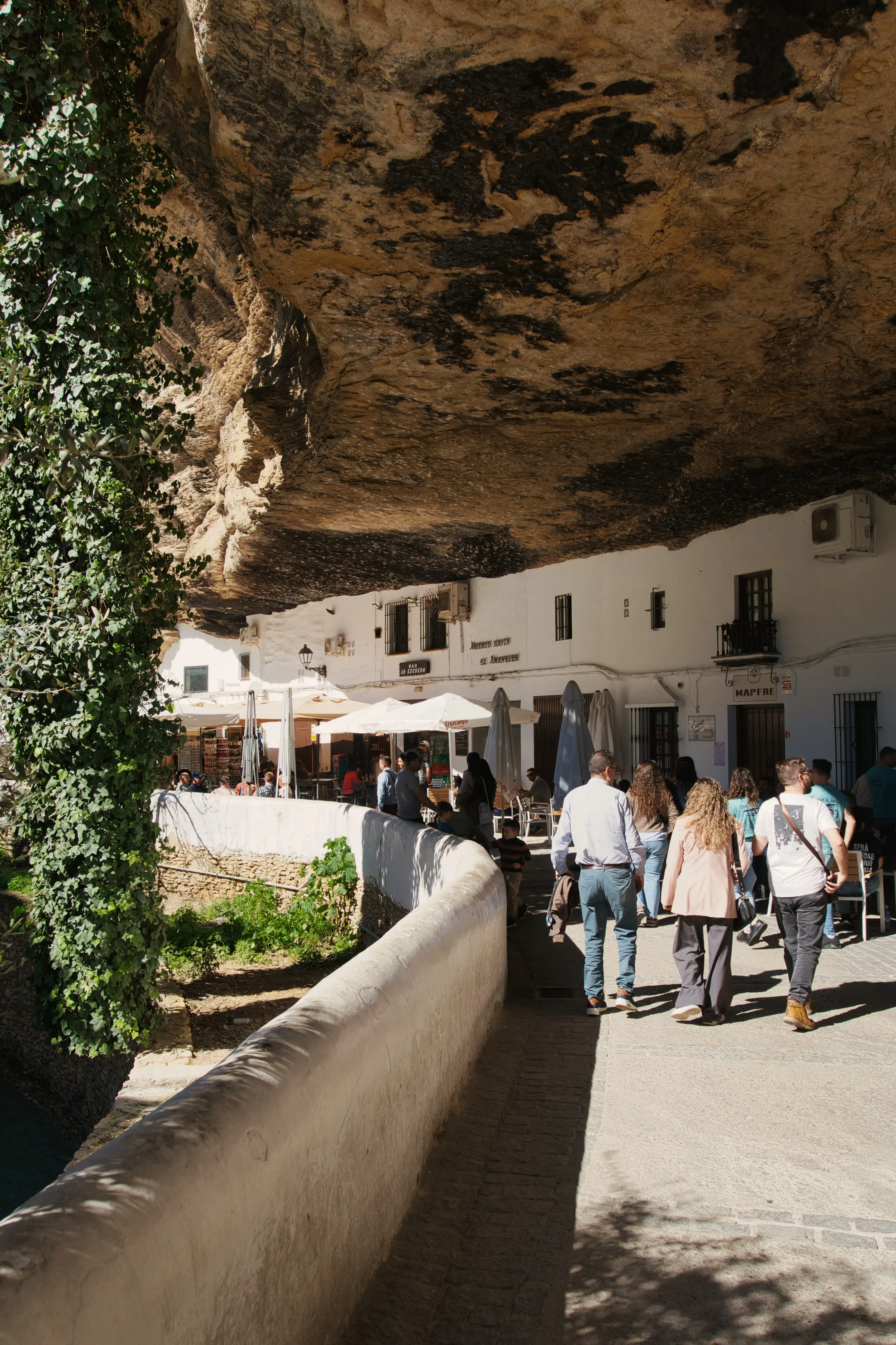 Restaurants under a cliff.